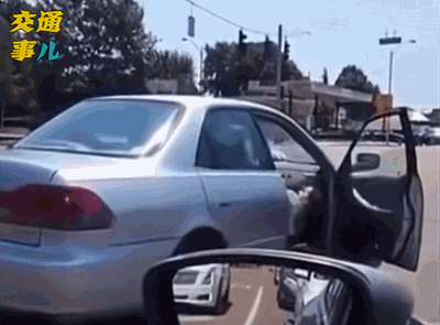 一组动图警示你:冲动是魔鬼!开车上路千万别吵吵