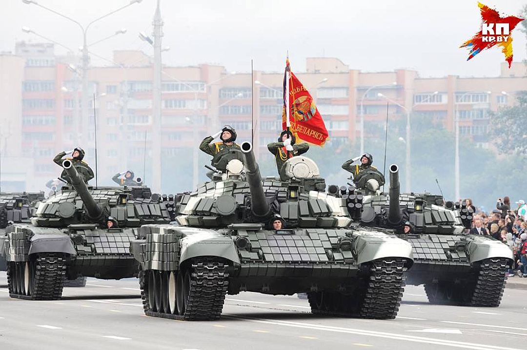 图为7月3日,在白俄罗斯首都明斯克,独立日阅兵式现场.