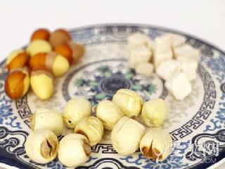 食物好坏两面观 12种食物谨慎吃  食物好坏两面观 12种好食物也须谨慎吃