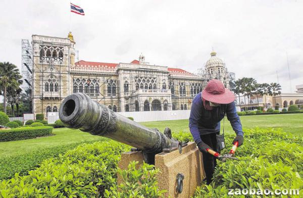 泰首相府 修葺粉刷迎泰国军队实权人物巴育做