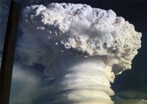 [提要]核爆炸(nuclear explosion)是核武器或核装置