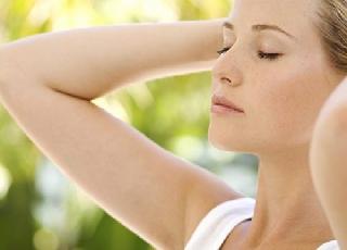 <em>月经不调怎么调理</em> 按摩七穴位平衡内分泌(1)