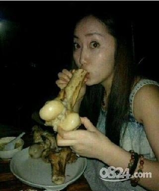 为啥女人穿裤子要漏出脚脖子呢(7)