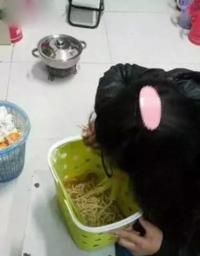 骚年<em>头上穿内裤</em>才能不走寻常路(4)