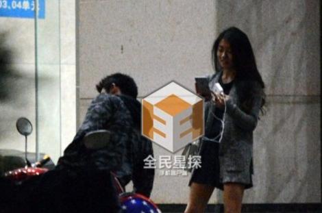 <em>郑恺示爱张艺兴</em>两人是备胎 自曝与女友恋情经