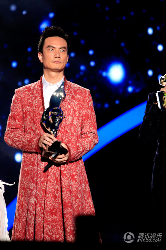 《蒙面歌王》总冠军诞生 李泉获独立音乐精神