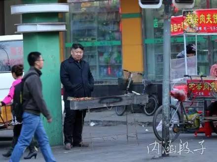 如何让<em>合租美女洗</em>完澡不穿衣服(4)