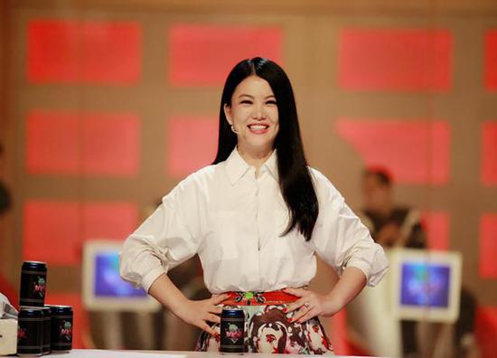 曝 李湘 正式 请辞深圳卫视  辞去副总监职位