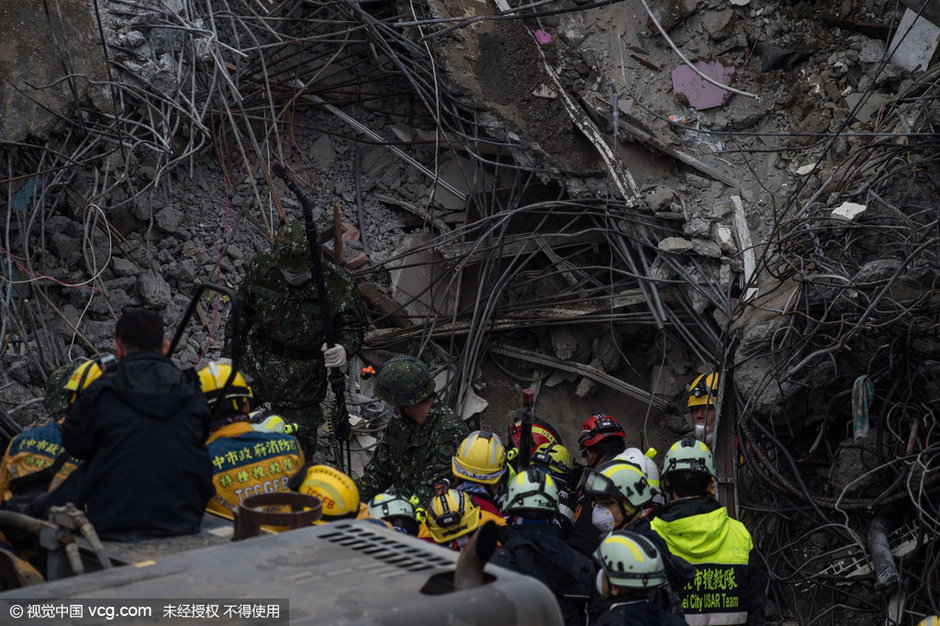 台湾地震已过72小时黄金救援期 大钢牙介入
