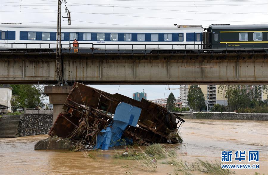2016年厄尔尼诺持续三只股票暴涨_宋玉峰