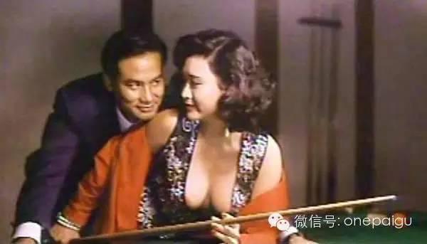 1991年与许绍雄主演《情不自禁》,是叶玉卿第一部担当主角的影片