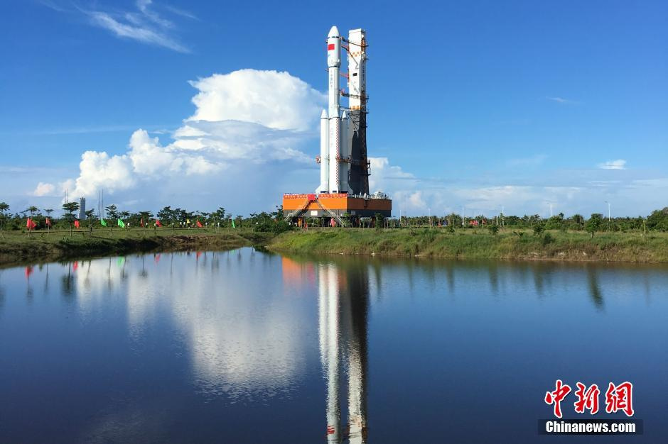 可雨中发射抗8级大风! 长征七号即将首飞 (1)