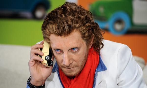 揭尤文老板:情史堪比陈冠希 经商不输王思聪