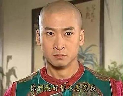 然而也有没有因此而成功的人,那个人就是周杰.