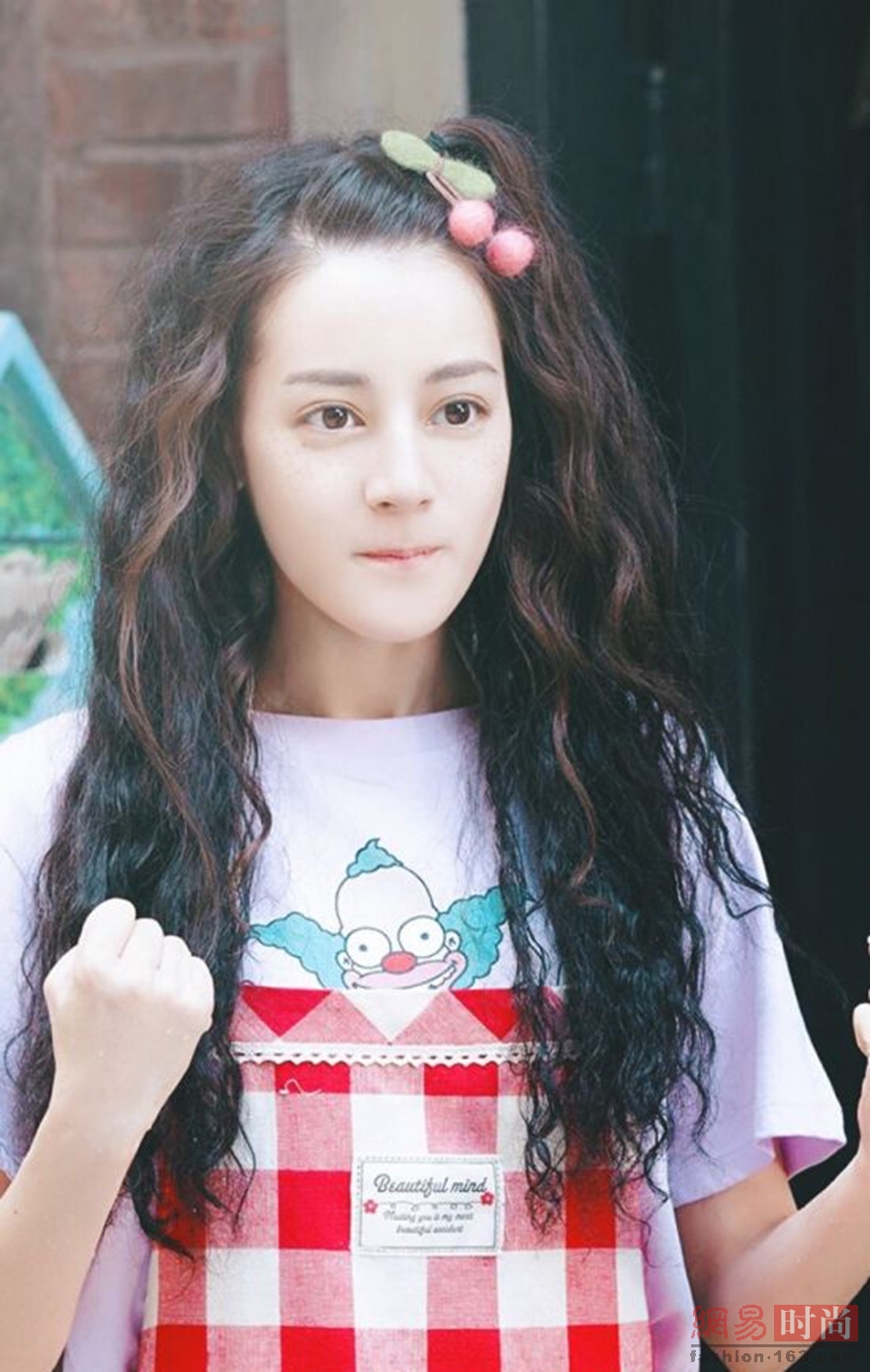 HOLD住泡面头才是真美女 热巴呆萌杨幂优雅