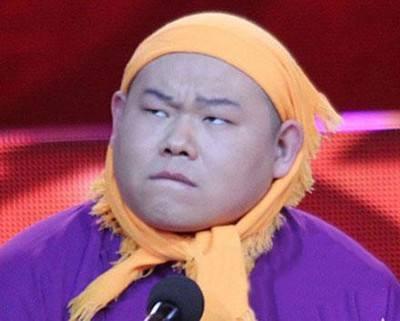 岳云鹏微博吐槽苹果人脸识别,网友出主意评论区笑炸