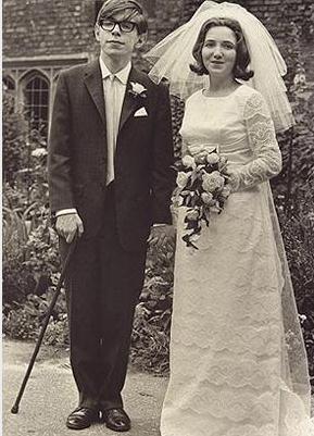 1965年,霍金同第一任妻子简·王尔德结婚(图片来源:美国广播公司)