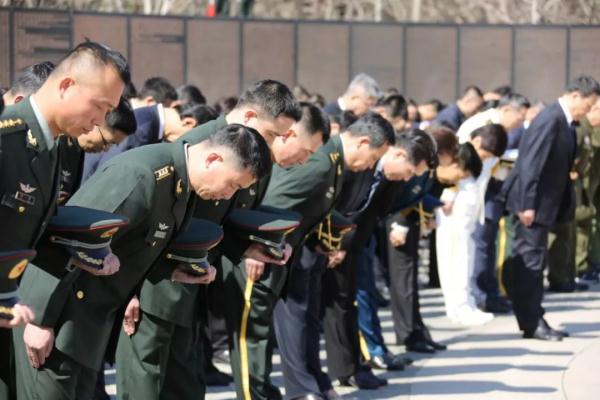 今天,第五批在韩志愿军烈士遗骸安葬沈阳