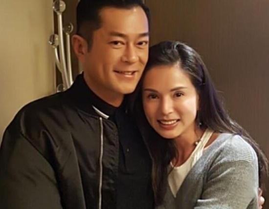 《神雕侠侣》,由古天乐同李若彤饰演杨过和小龙女,被封为最佳荧幕情侣