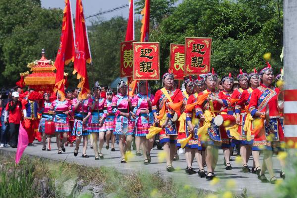 "三月三"民俗文化展示助推乡村旅游