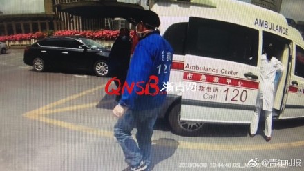 突發(fā)！19歲孕婦在杭州火車站廁所產(chǎn)下嬰兒，民警緊急救助