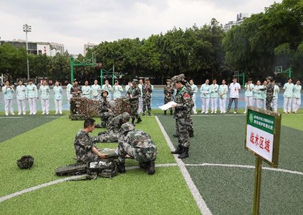 重庆：野战救护技能比武