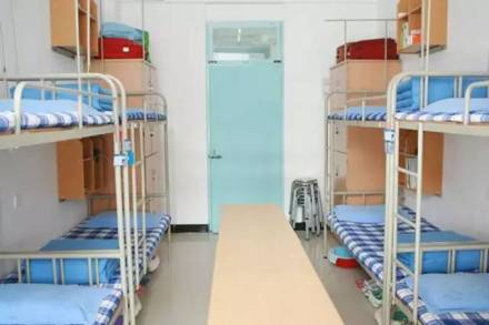 莫斯科人均绿地面积_人均宿舍面积