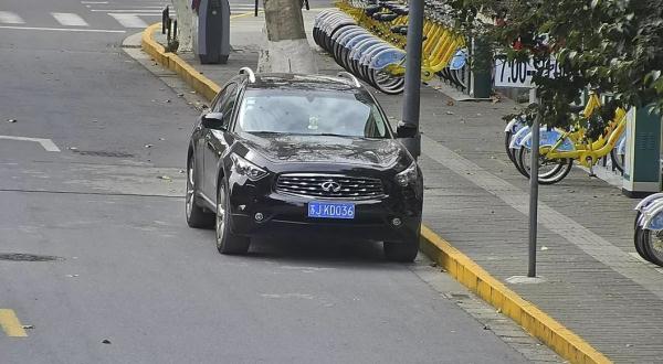 @盐城车主,这样任性停车,即使停入车位也要