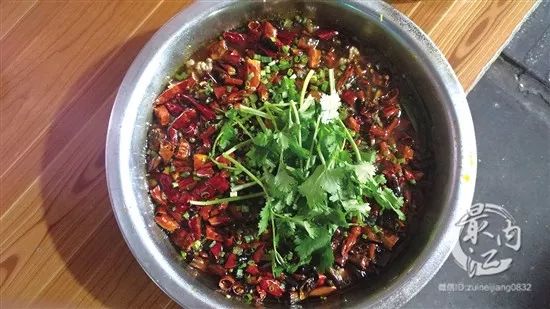 寻味内江 | 这几家藏在大街小巷的馆子,就只做几