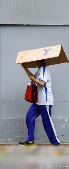 强雷雨云团正向广州城区移动!雷雨大风蓝色预