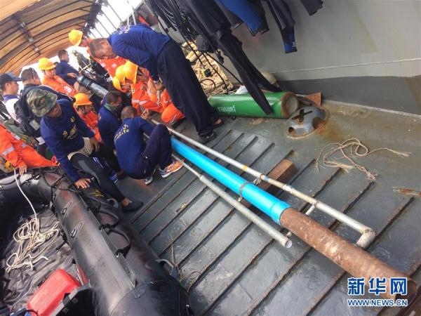 泰游船事故遇难同胞遗体仍有一具待打捞 泰游船事故遇难同胞遗体仍有一具待打捞