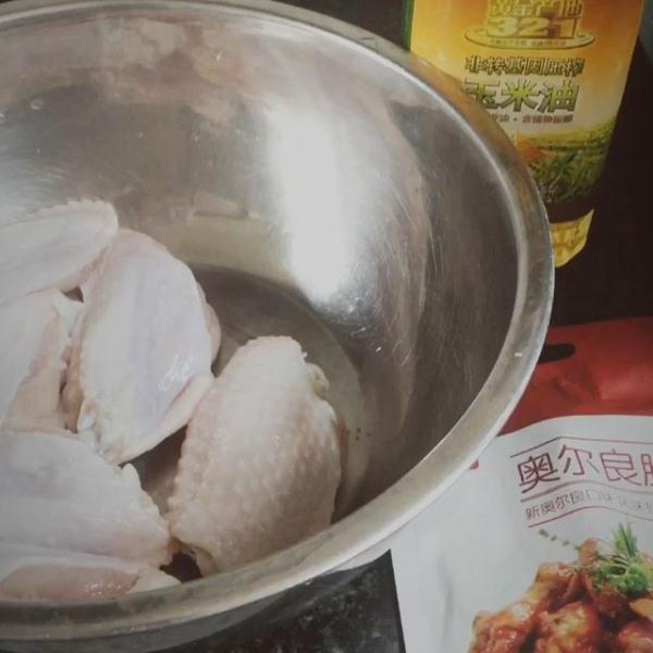厨房菜奥尔良烤鸡翅,香辣味美,做法简单回味无穷 厨房菜奥尔良烤鸡翅,香辣味美,做法简单回味无穷