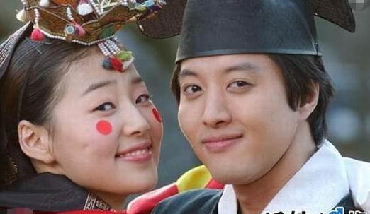 记得《新娘十八岁》吗?女主嫁如意郎君,男主奉