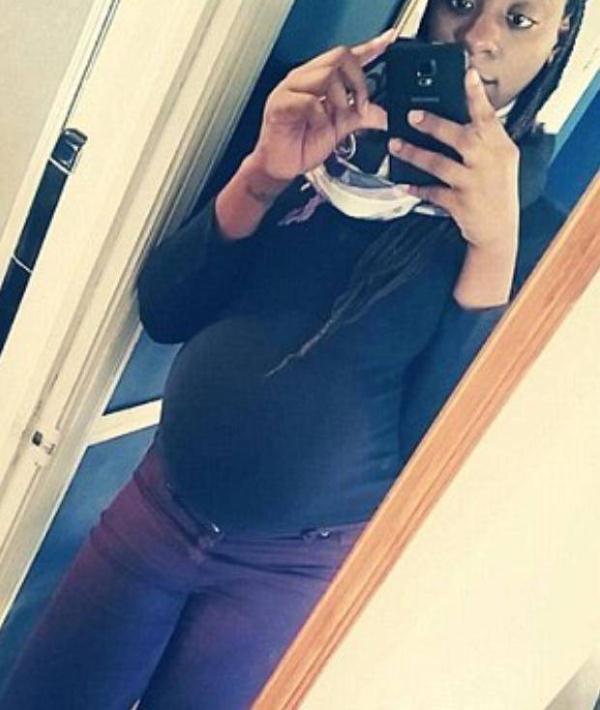 羊水破了,忍着3分钟一次的阵痛,这位外国妹子