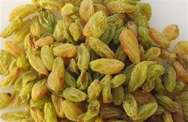 葡萄干和此物一起泡,睡前一杯,腰间赘肉少了一