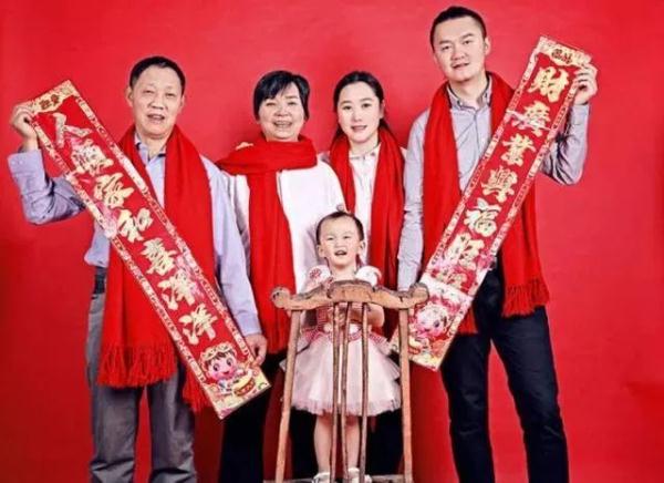 拒绝土掉渣，这才是春节拍全家福的正确方式！