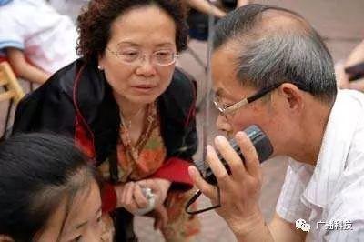 《流浪地球》进行全球应急广播,突显灾难中的广播力量 《流浪地球》进行全球应急广播,突显灾难中的广播力量