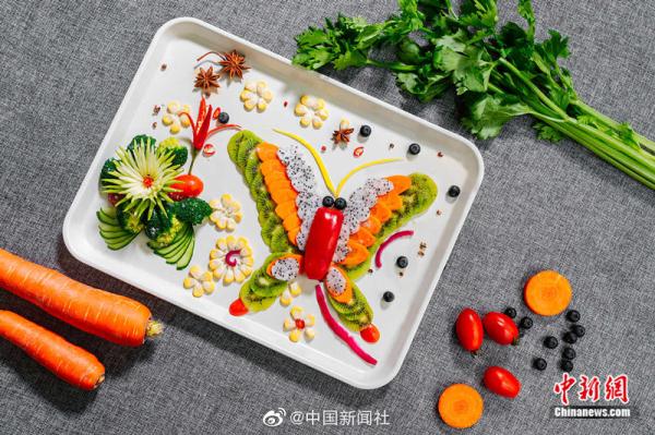 当医生放下手术刀拿起菜刀,惊艳了所有人 当医生放下手术刀拿起菜刀,惊艳了所有人