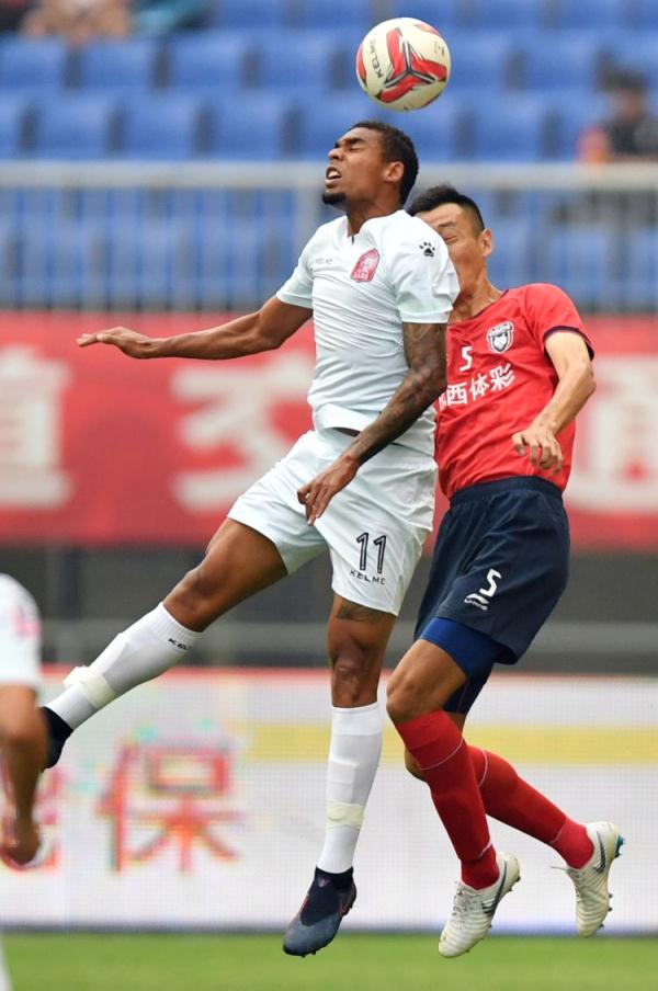 足球--中甲:陕西大秦之水胜新疆雪豹纳欢