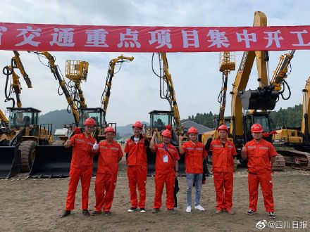 魏城镇GDP_中国gdp增长图