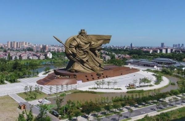 7亿元建成,1.55亿元搬走 湖北荆州启动巨型关公雕像