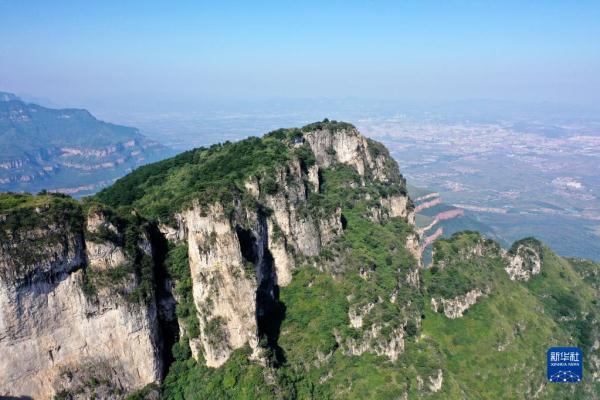 从空中俯瞰山西省平顺县境内的太行山地貌,雄,奇,险,峻,层次分明