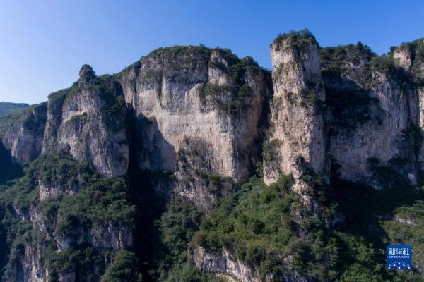 杨晨光 摄 这是在平顺县玉峡关镇拍摄的太行山风光(无人机照片,9月8