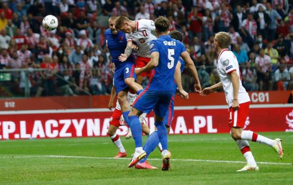 莱万多夫斯基获得欧洲最佳球员_莱万欧洲杯_欧洲u19国家杯