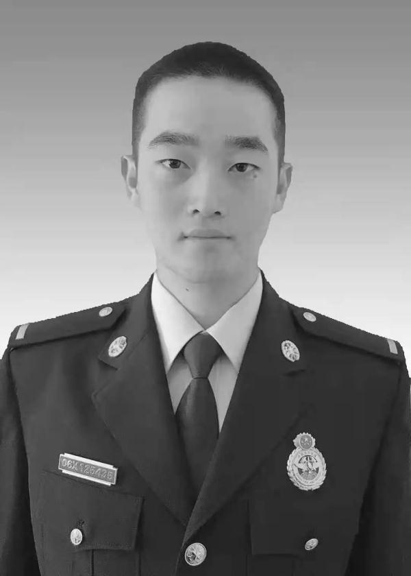 救出6人后重返火场24岁消防员崔富帅被批准为烈士
