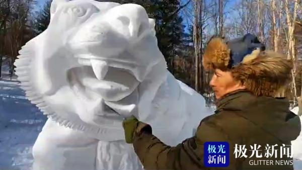 新年新气象雪乡神雕雕刻东北虎雪雕虎虎生威迎虎年