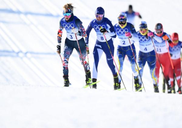 北京冬奥会越野滑雪女子双追逐比赛赛况