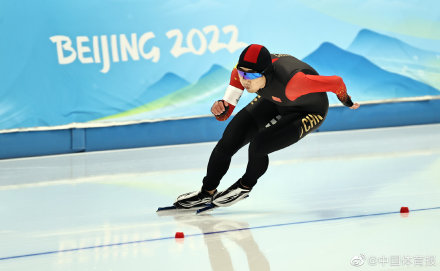 第4金高亭宇夺得速度滑冰500米冠军创历史