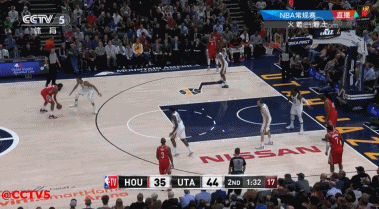 半场:火箭39-44爵士(gif图)