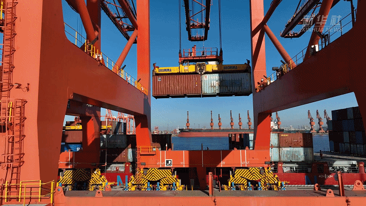 加速度2023丨卫星“瞰”奋进中国里的忙碌港口